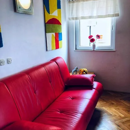 M5 Апартаменты *