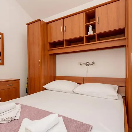 M5 Апартаменты *